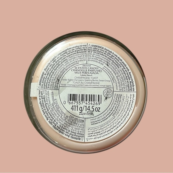 Bath and Body Works Champagne Toast Scented Candle - Picture 2 of 3